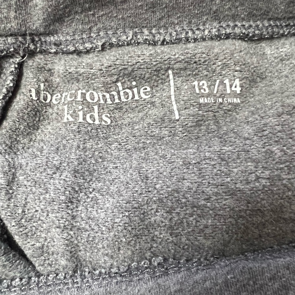 Abercrombie kids sweats size 13/14